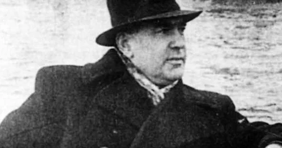 “Əziz Əliyevin heykəli hardadır?”