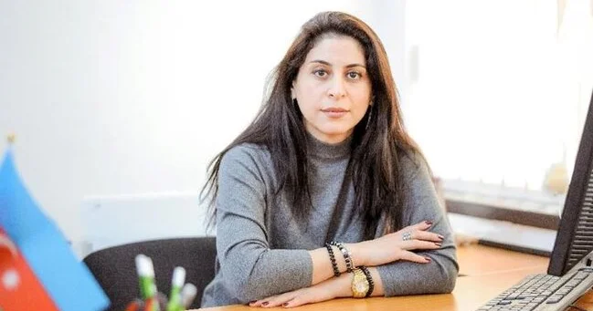 Tanınmış politoloqa ağır itki