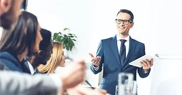 “Süni intellekt biznes fəaliyyətimizi pozub...”