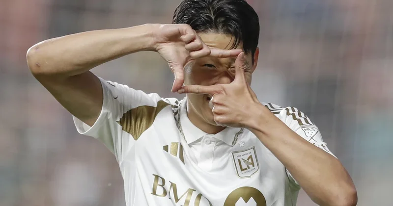 Yaponiya millisinin üzvü “Barselona”nın radarında