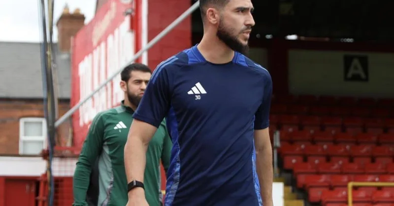 Защитник Карабаха отказался от вариантов из Кипра