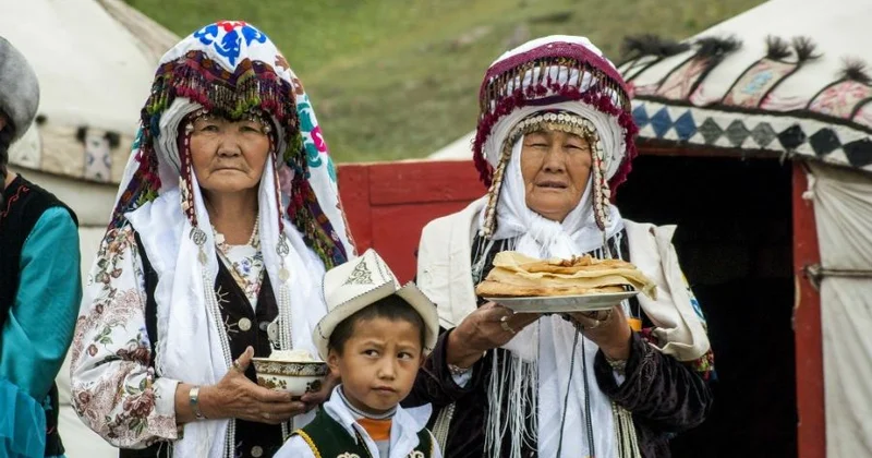 Dünyanın ən rahat və xoşbəxt insanları qırğızlar seçildi