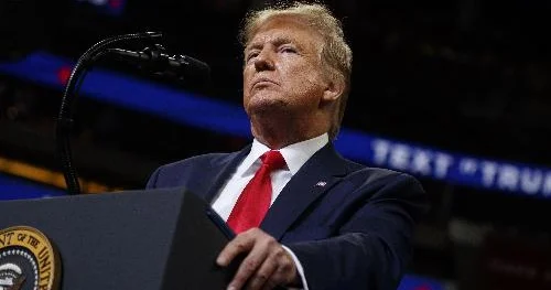 Trampdan qaçqınlarla bağlı yeni qərar Ağdərililərə üstünlük veriləcək