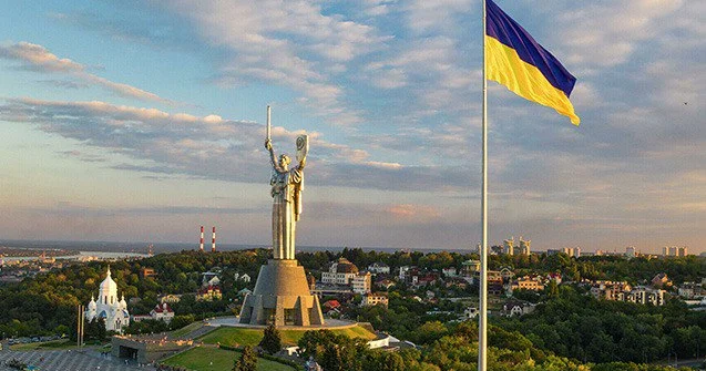 Kiyev Moskvanın İstanbul danışıqlarını davam etdirmək təklifinə CAVAB VERDİ