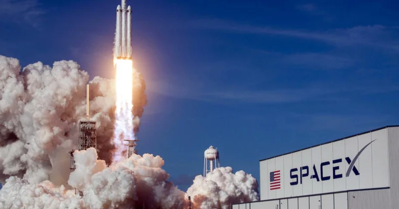 İlon Maskın şirkəti NASA ya Aya sadələşdirilmiş eniş proqramı təklif edib