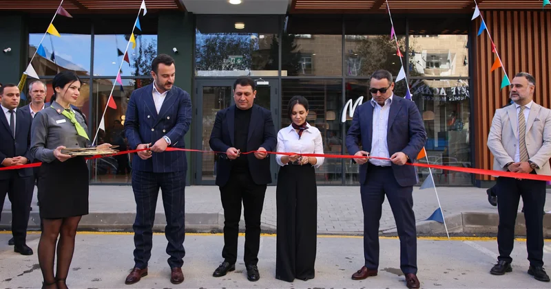 В Хырдалане открылся первый ресторан McDonald’s ФОТО