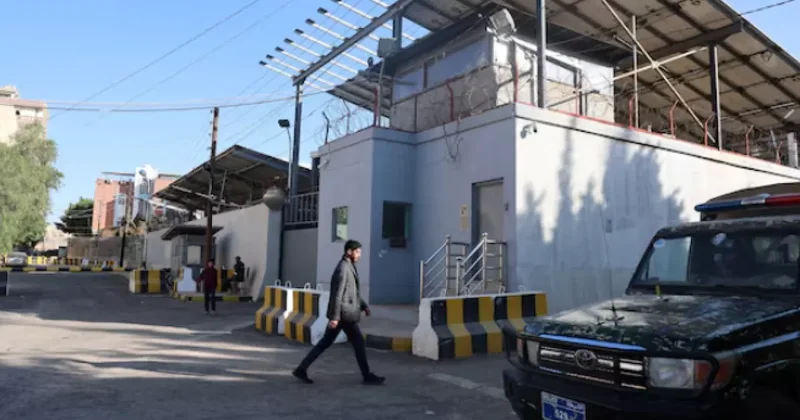 43 задержанных сотрудника ООН предстанут перед судом хуситов