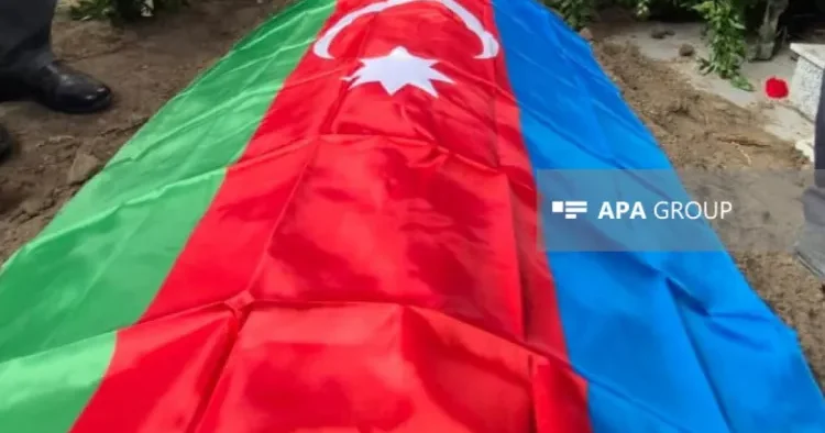 Birinci Qarabağ müharibəsində şəhid olan Mikayıl Əliyevin qalıqları Zirədə dəfn olundu FOTO