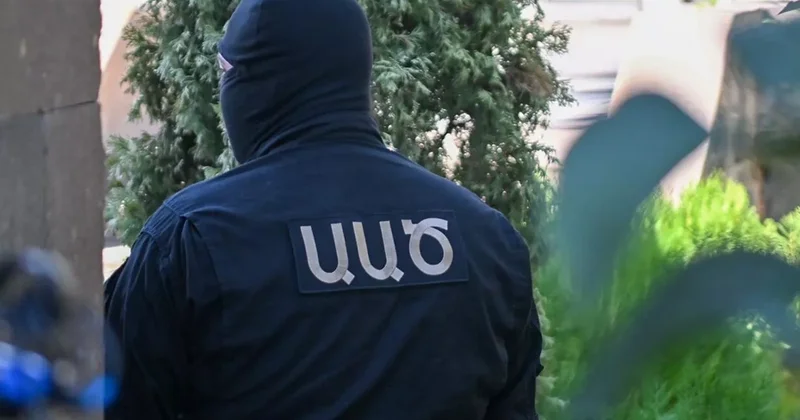 Ermənistanın milli təhlükəsizlik qüvvələri Eçmiədzindəki hərbi hissələrdən birində əməliyyat həyata keçirib