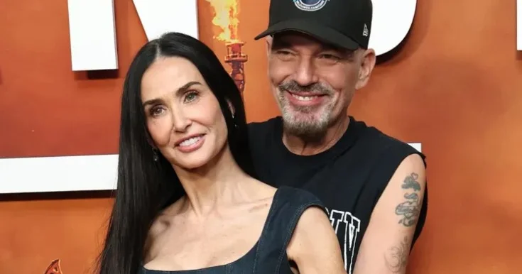 Demi Mur Ancelina Colinin keçmiş əri ilə Foto