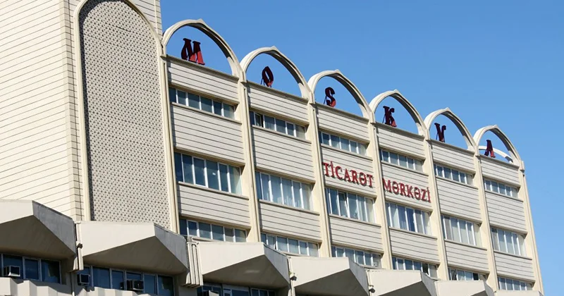 Moskva univermağında qanunsuz təmir işləri: Protokol yazılaraq məhkəməyə göndərilib