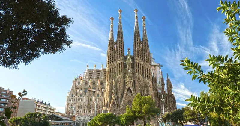 Cамая высокая церковь в мире расположена уже не в Германии