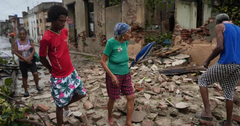 “Melissa” qasırğası Bermud adaları istiqamətində irəliləyir