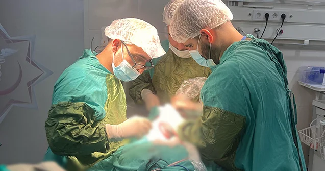 Meyitdən 19 yaşlı gəncə ürək transplantasiya edildi Azərbaycanda ilk