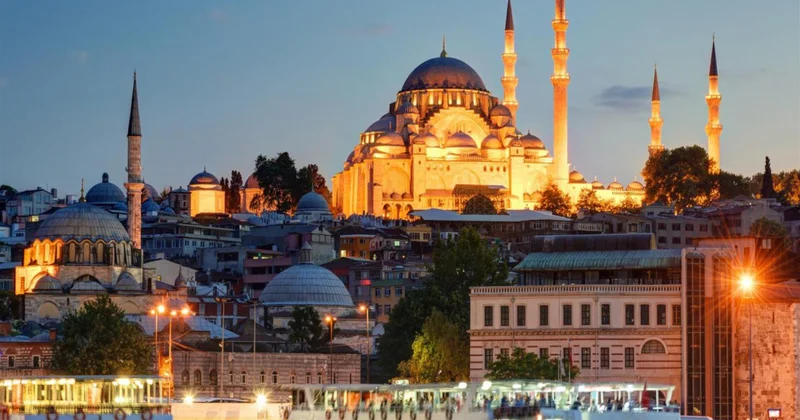 İstanbul bələdiyyəsinin daha 4 əməkdaşı həbs olunub