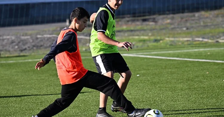 Qəbələdə kütləvi futbol festivalı keçirildi FOTOLAR