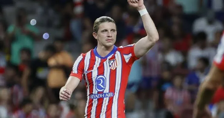 Qallaxer İngiltərə yolunda