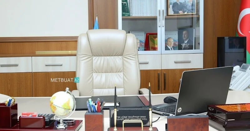 42 yaşında universitet bitirib, 20 ildir icra başçısıdır FOTO