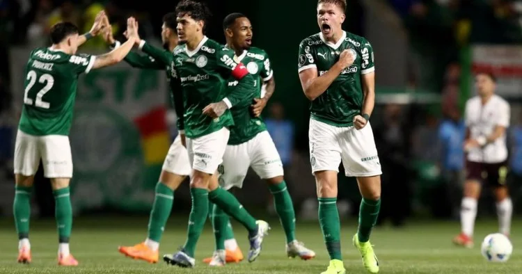 “Palmeyras” möhtəşəm qələbə ilə finalda