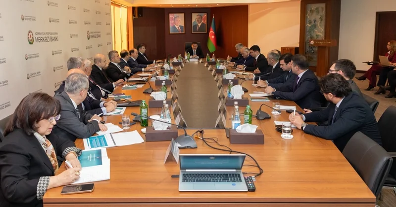 Mərkəzi Bankda bank sektorunda yeni çağırışlar müzakirə olunub