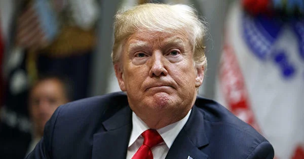 Tramp Venesuelaya hücumdan imtina etdi SƏBƏB