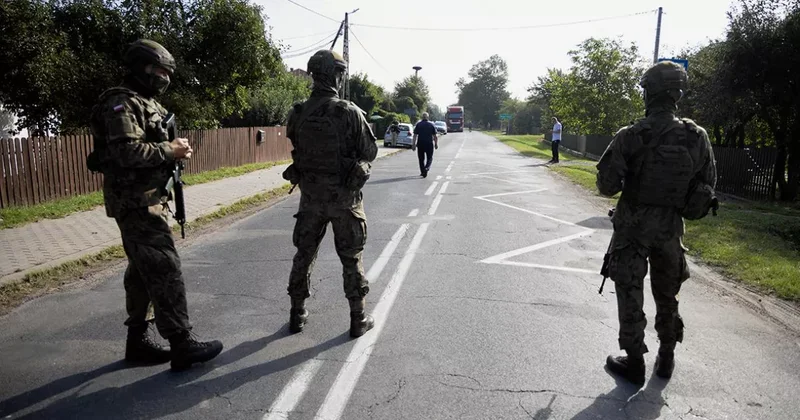 СМИ: На востоке Польши военные завершили поиски обломков БПЛА