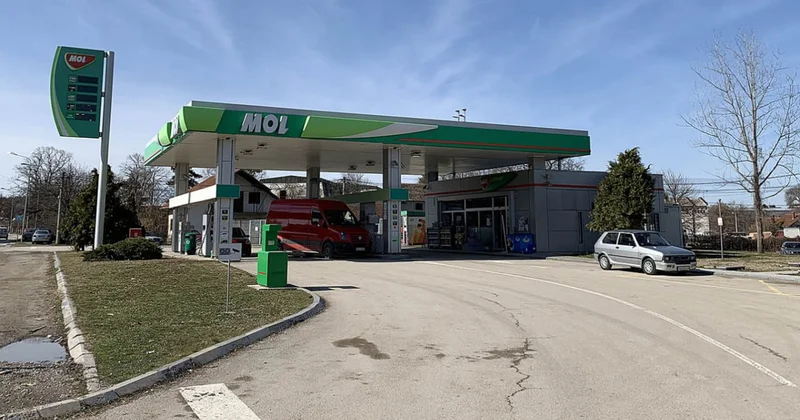 Macarıstan benzin çatışmazlığı TƏHLÜKƏSİ ilə üz üzə