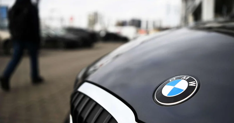 Нехватка чипов добралась до BMW, Mercedes Benz и Ford