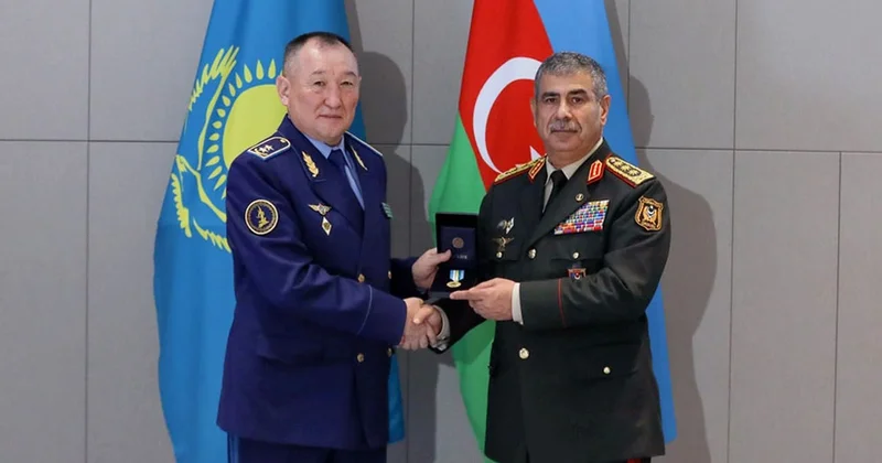 Qazaxıstanda Zakir Həsənova medal təqdim edilib FOTOLAR