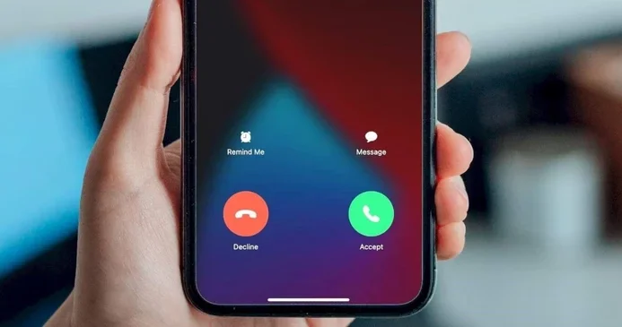 Конфликт из за звонка на телефон жены: в Азербайджане мужчина нанес другу ножевое ранение
