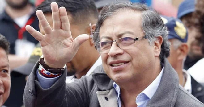 ABŞ Kolumbiya prezidentinə yanacaq vermədi