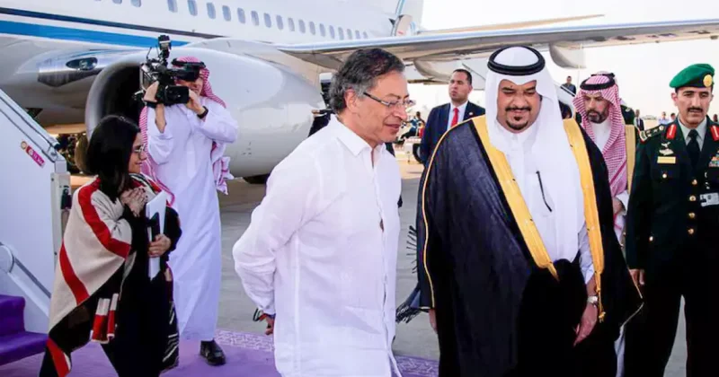 Самолет президента Колумбии не смогли дозаправить из за санкций США