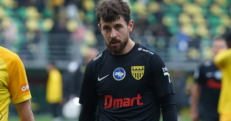 Renat Dadaşovun komandasının oyunu hava hücumu təhlükəsinə görə dayandırıldı