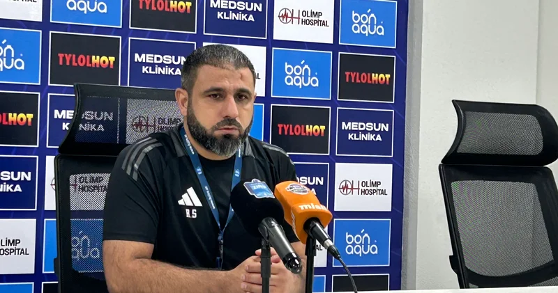 Rəşad Sadıqov: “Futbolçularım böyük xarakter göstərdilər”