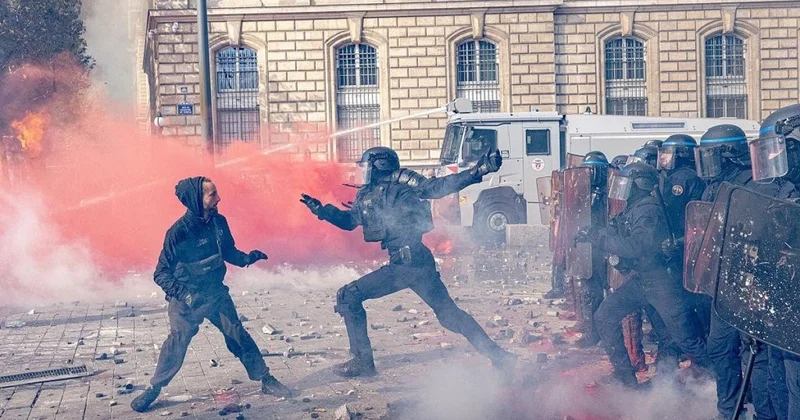 Fransa və Almaniyada kütləvi etirazlar başlayıb, yüzlərlə şəxs saxlanılıb