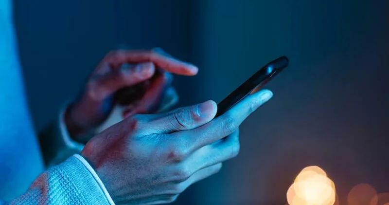 Azərbaycanda iPhone işlədənlərə pis xəbər TƏHLÜKƏ VAR!