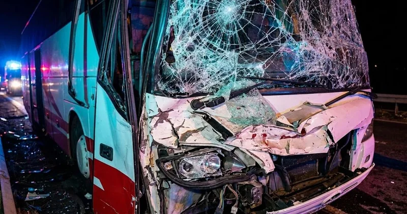 ДТП с туристическим автобусом в Турции, много пострадавших
