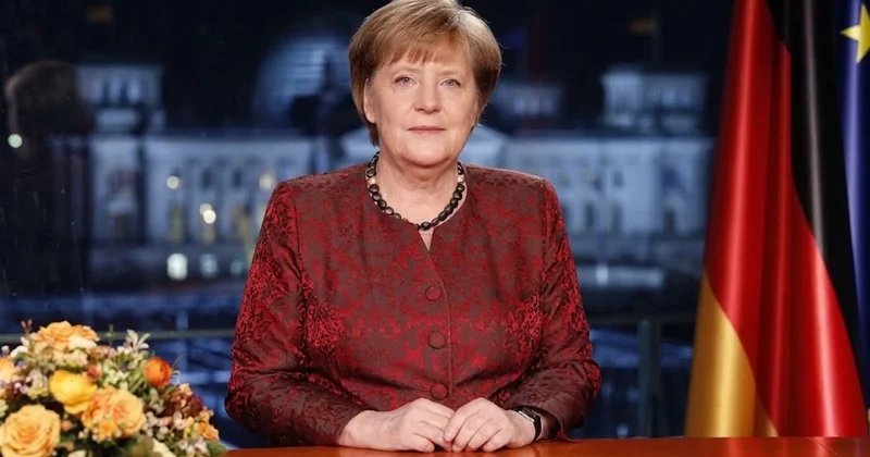 Merkel Almaniyanın növbəti prezidentinin qadın olmasını təklif edib