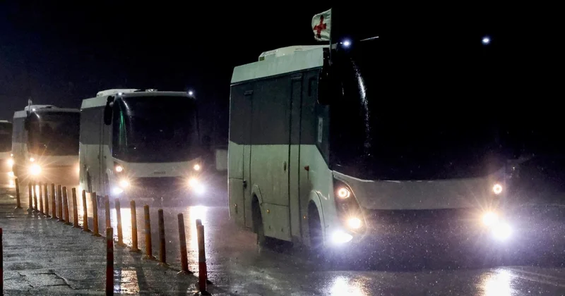 Эвакуация из Алешек: в Украину в 2,5 раза больше