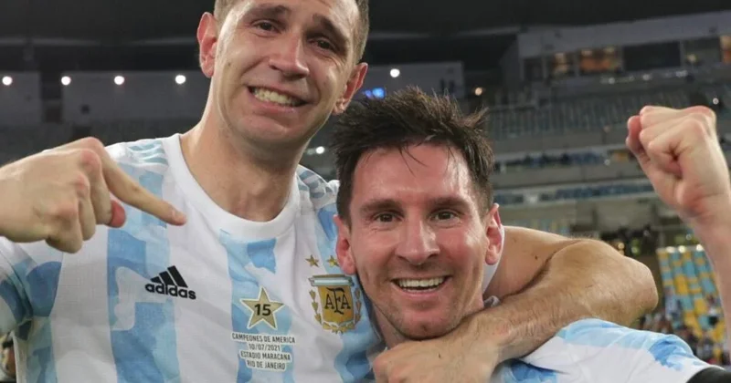 Emiliano Martines: “Messi bizə hər şeyi öyrətdi“