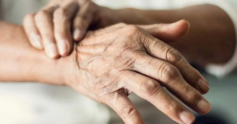 Parkinson müalicəsində kök hüceyrə transplantasiyası aparıldı Dünyada ilk dəfə