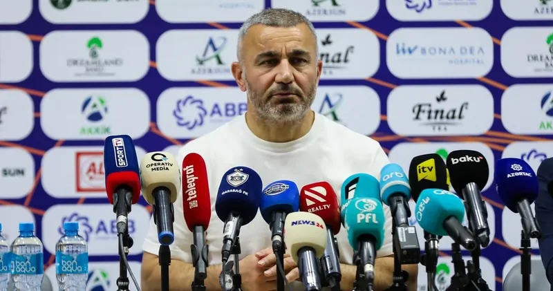 Qurbanov iki futbolçusunu cəzalandıracaq