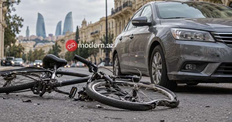 Bakıda avtomobilin vurduğu velosipedçi ölüb