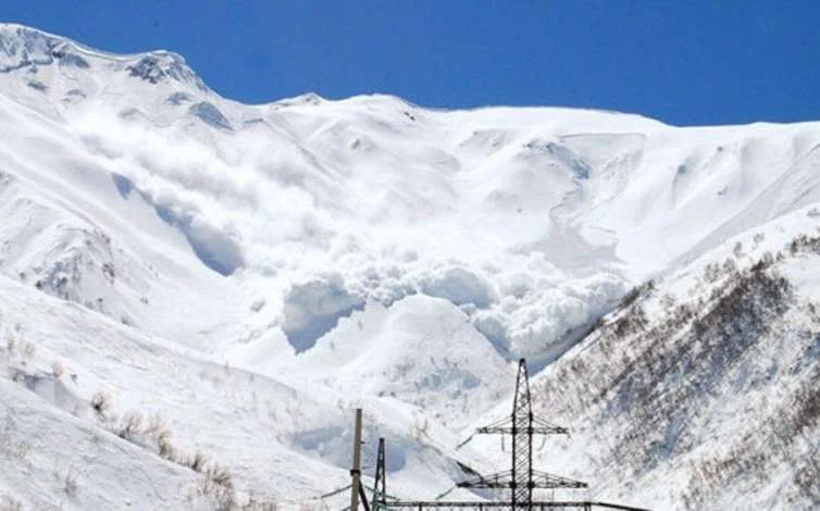 16° şaxta olub FAKTİKİ HAVA