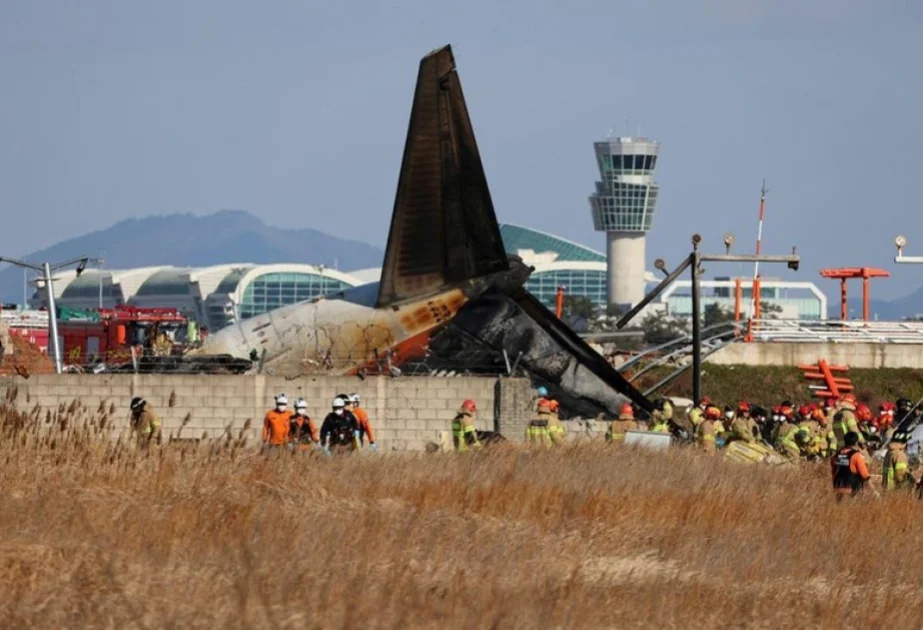 Cənubi Koreyada çoxsaylı ölümlə nəticələnən qəzanın baş verdiyi aeroport yoxlanılır AZƏRTAC