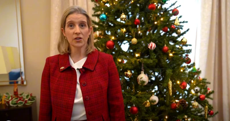 ABŞ diplomatı Azərbaycan dilində mesaj yaydı VİDEO