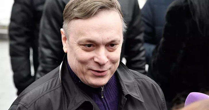 Продюсер Ласкового мая Разин объявлен в международный розыск