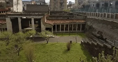 Tovuzquşu zalı və gizli yataq otaqları: İmperator Neronun arvadının villasında gözlənilməz tapıntılar