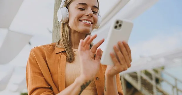 Mahnı sözlərinin insanların davranışına təsiri...