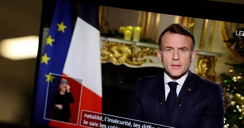 Макрон пообещал быть президентом до последней секунды своего срока